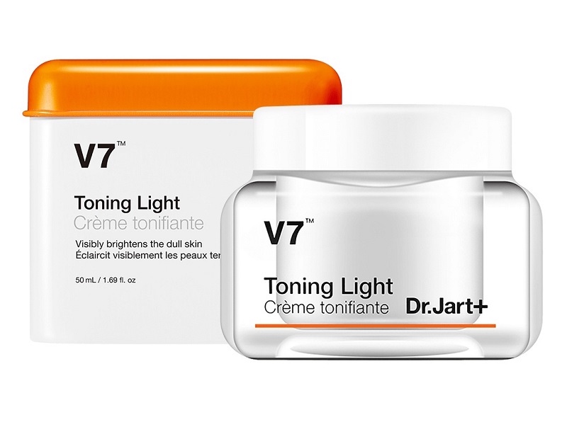 V7 Toning Light là dòng kem dưỡng da mặt của Hàn Quốc