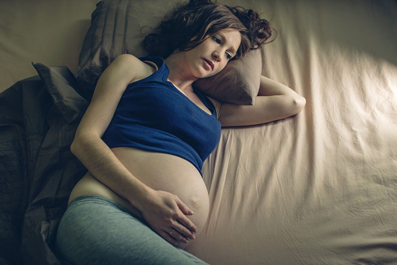Mất ngủ là tình trạng thường gặp ở phụ nữ khi mang thai.