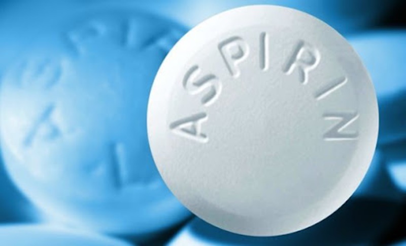 Aspirin giúp điều trị đau nửa đầu, giảm đau ở mức độ nhẹ như đau cơ, đau răng