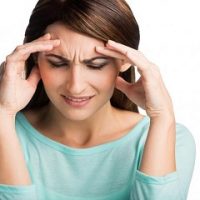 Người bị đau đầu nên ăn gì và không nên ăn gì?