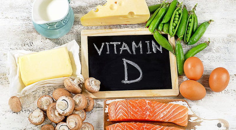 Đau vai gáy nên ăn gì? Cần bổ sung thực phẩm giàu vitamin D