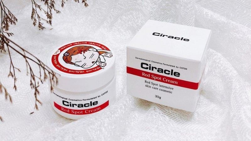 Bạn có thể lựa chọn Ciracle Red Spot Cream