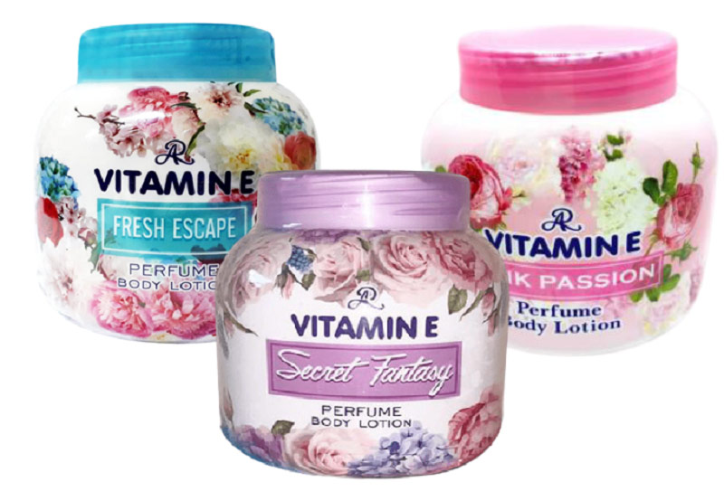 Vitamin E của thương hiệu AR là kem body trắng da Thái Lan rất nổi tiếng