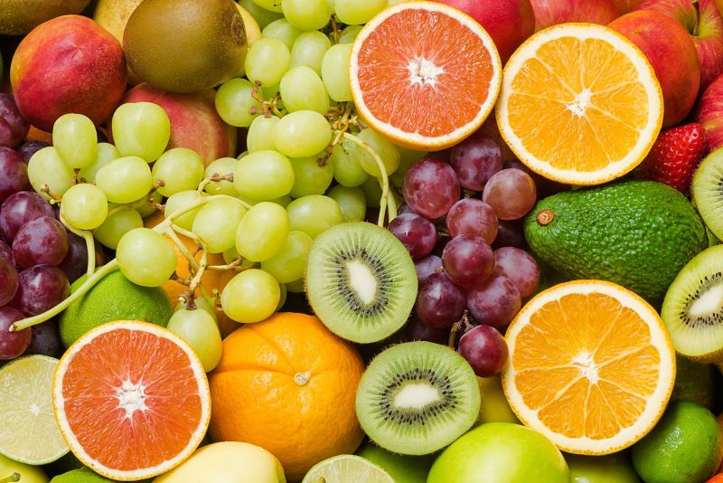 Bổ sung vitamin, khoáng chất từ trái cây để nuôi dưỡng da từ bên trong