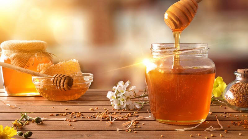 Một số lưu ý quan trọng khi chữa viêm họng bằng mật ong