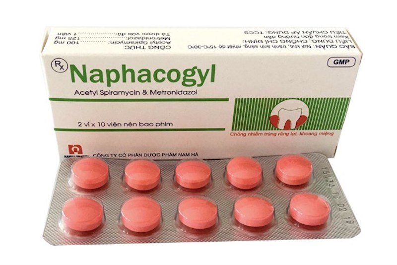 Dùng Naphacogyl loại bỏ viêm chân răng