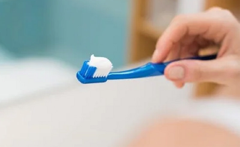 Đánh răng đều đặn và thường xuyên mỗi ngày 2 lần để bảo vệ răng miệng