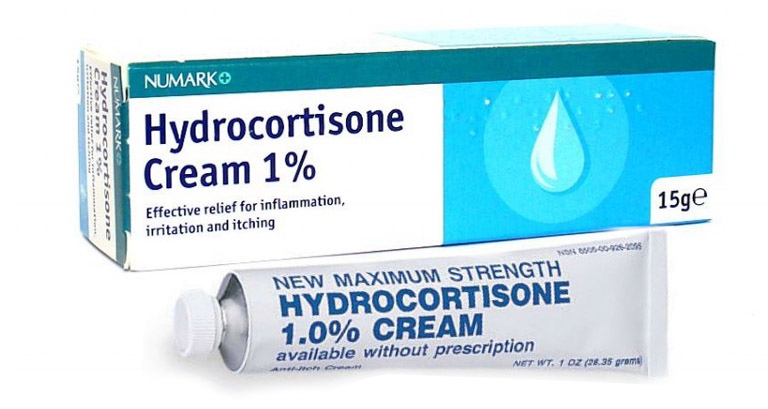 Cải thiện triệu chứng của bệnh bằng kem bôi Hydrocortisone 1%