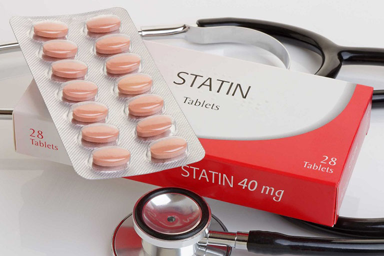 Dùng thuốc Statin để làm hạ chỉ số cholesterol ở bệnh nhân bị viêm cầu thận