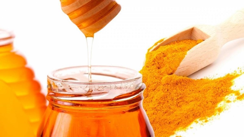 Ăn bột nghệ và mật ong giúp đẩy nhanh các triệu chứng
