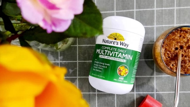 Bổ sung vitamin và khoáng chất cho cơ thể bằng viên uống Nature's Way Multivitamin Spirulina của Úc