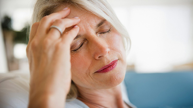 Tìm hiểu “bệnh nhân huyết áp cao có bị đau đầu không”