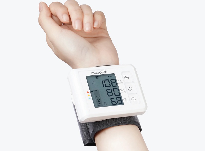 Sử dụng máy đo huyết áp Microlife W3 Comfort đúng cách