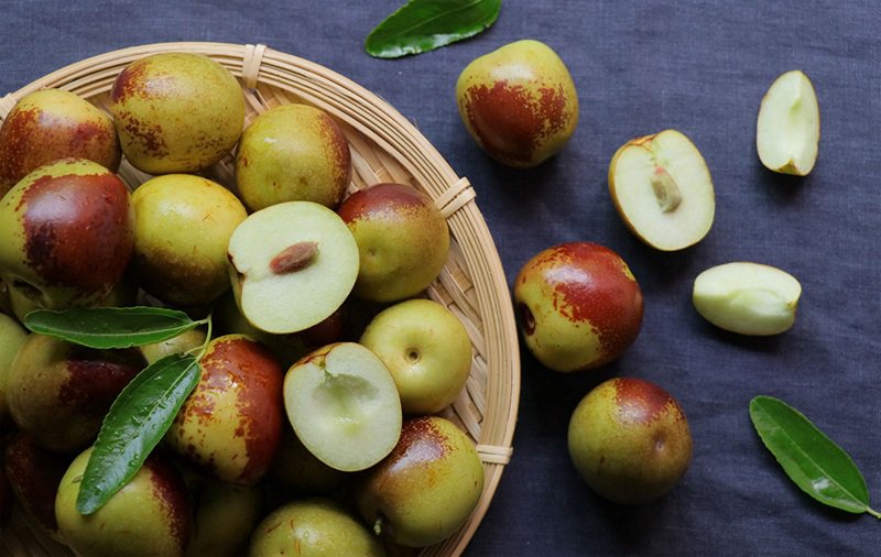 Người đang giảm cân không nên ăn nhiều táo tàu