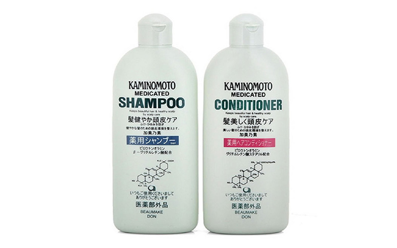 Kaminomoto Medicated là bộ dầu gội xả được sản xuất bởi công ty Kaminomoto - Nhật Bản